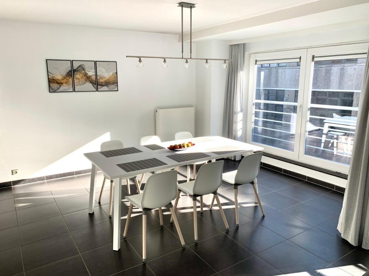 Vakantieappartement Emiel Centrum Oostende Met Garage エクステリア 写真