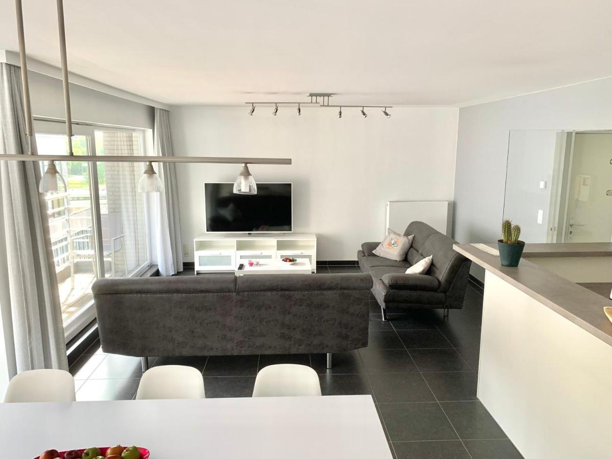 Vakantieappartement Emiel Centrum Oostende Met Garage エクステリア 写真